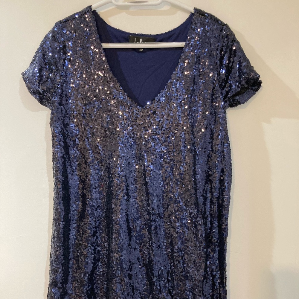 Lulus sequin shift dress sz M